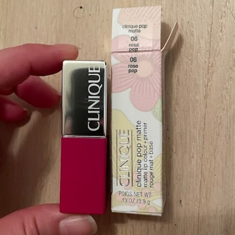 NIB Clinique Pop Matte Lipstick in 06 Rose Pop
